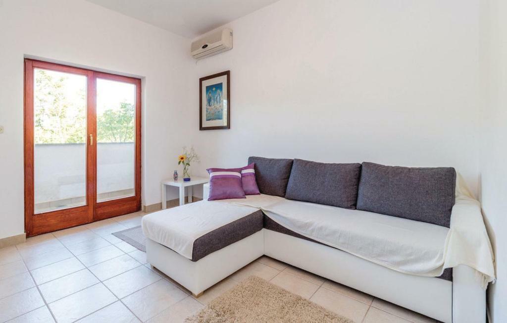 Amz Ap3 Apartment Jadranovo Exterior photo